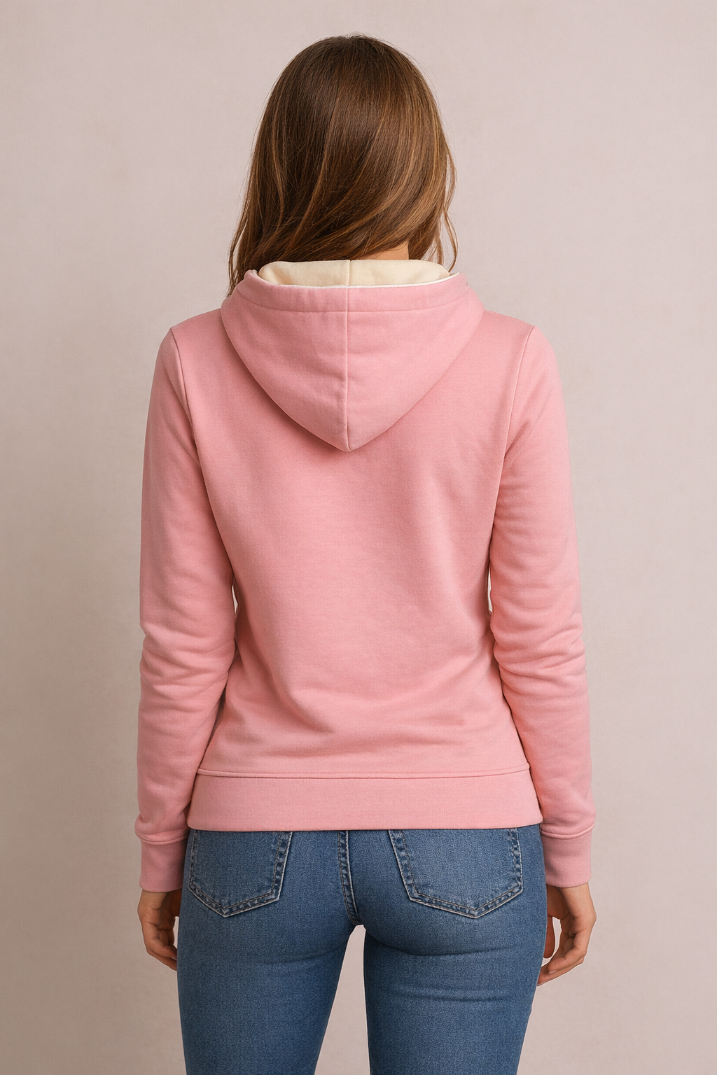 ✨ MIRYA — l’eleganza del doppio cappuccio